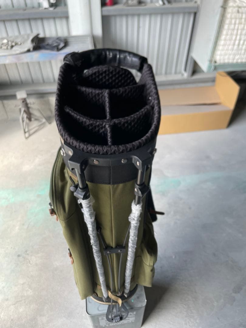 オリーブグリーン ゴルフキャディバッグ