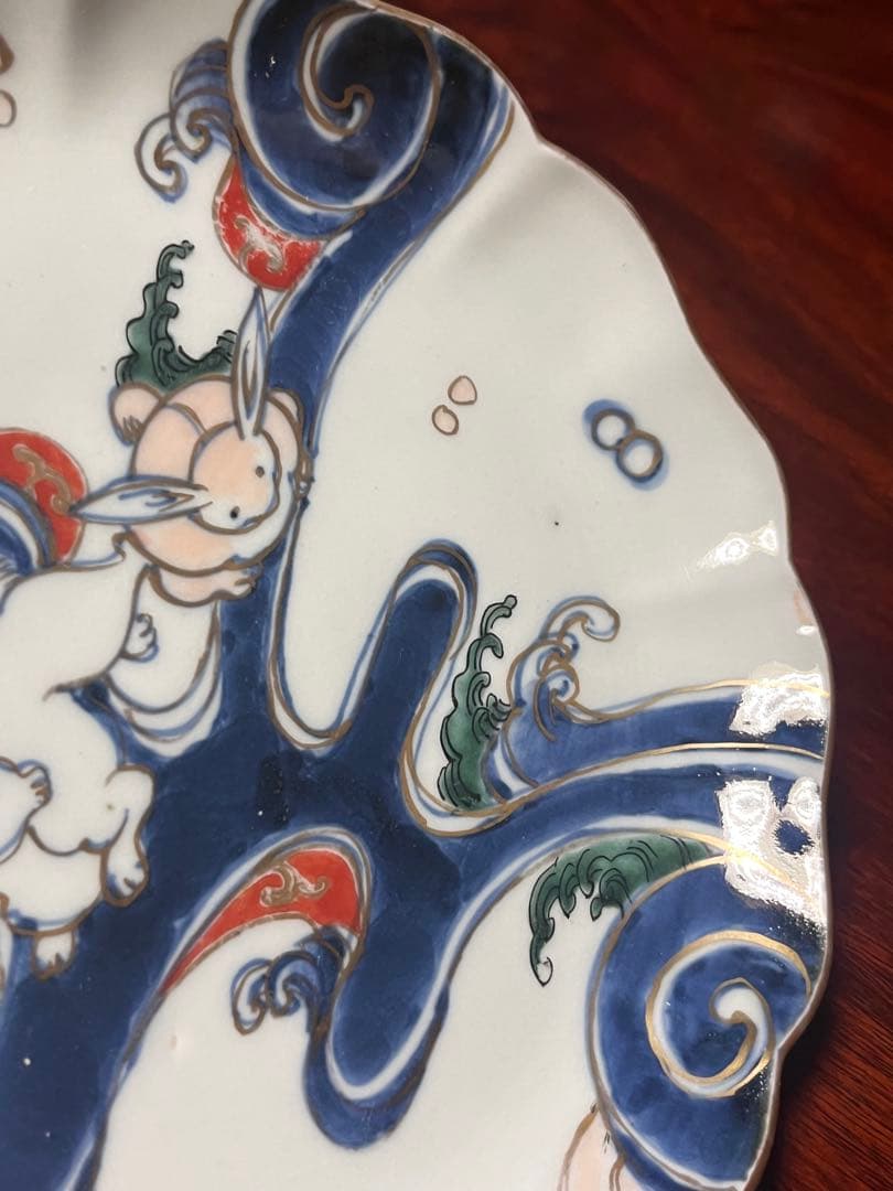 古伊万里　中皿　染錦　色絵　波兎　うさぎ　太明成化年製　柿右衛門　渦福