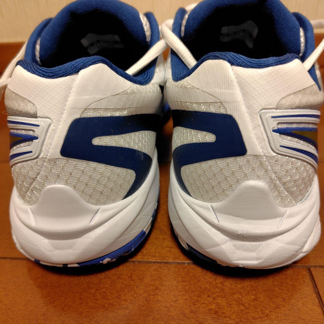 ミズノ ウェーブクロー4 FIT バドミントンシューズ WAVE CLAW4