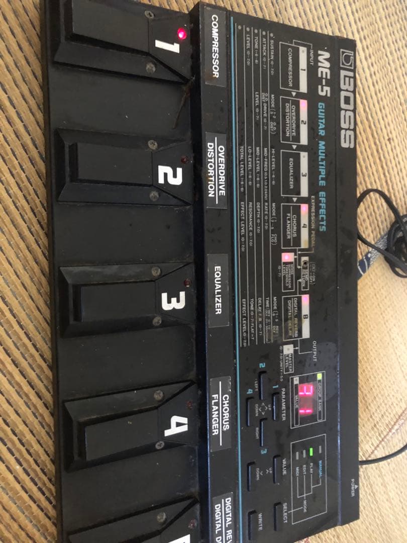 BOSS ME-5 マルチエフェクター