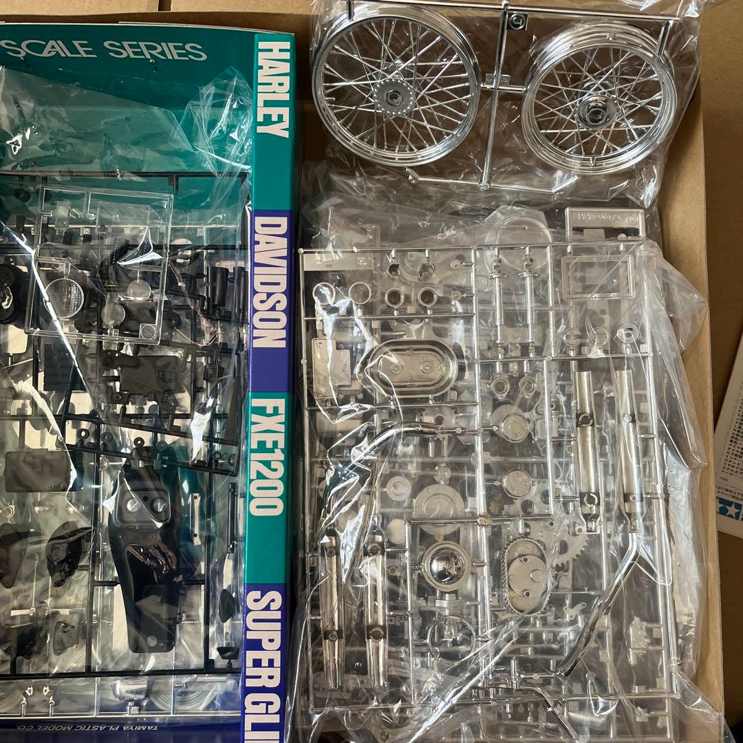 【一部組み立て済】タミヤ1/6 ハーレースポーツFXE1200 スーパーグライド