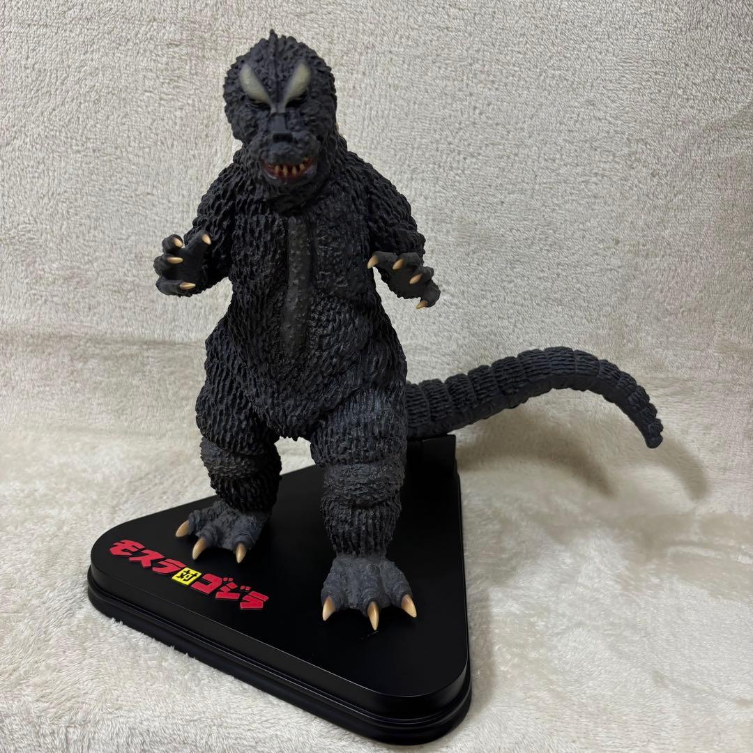 リアルマスターコレクション ゴジラ 1964 少年リック限定 発光ver.