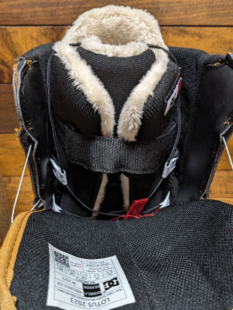 最終値下げ未使用新品✨️DC スノボブーツ 23.5cmcm