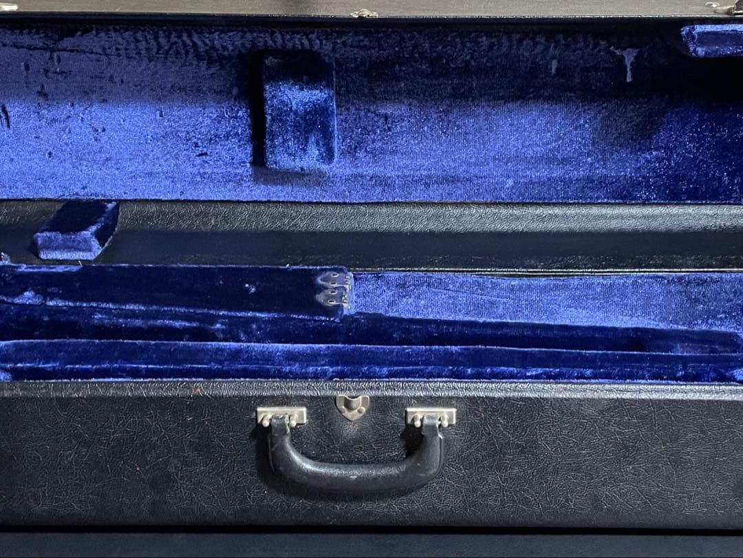 KING トロンボーンケース　ハードケース　黒　テナートロンボーン用