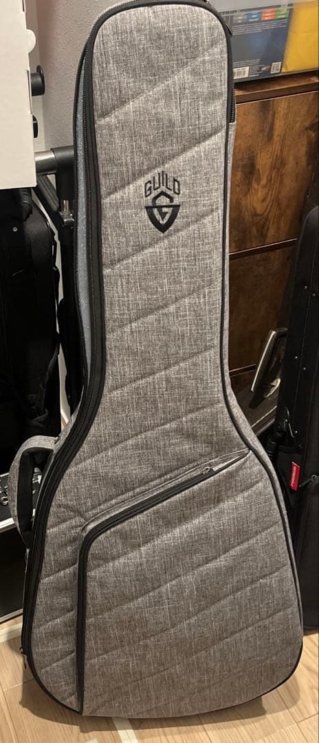 ギター Guild Surfliner