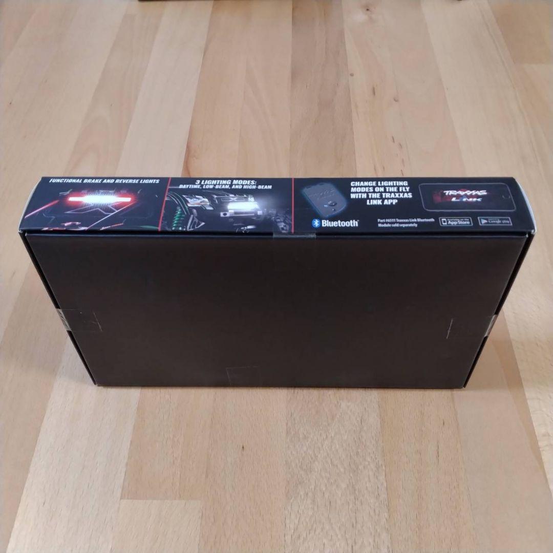 TRAXXAS X-MAXX LEDライトキット (高電圧コントローラー付き)