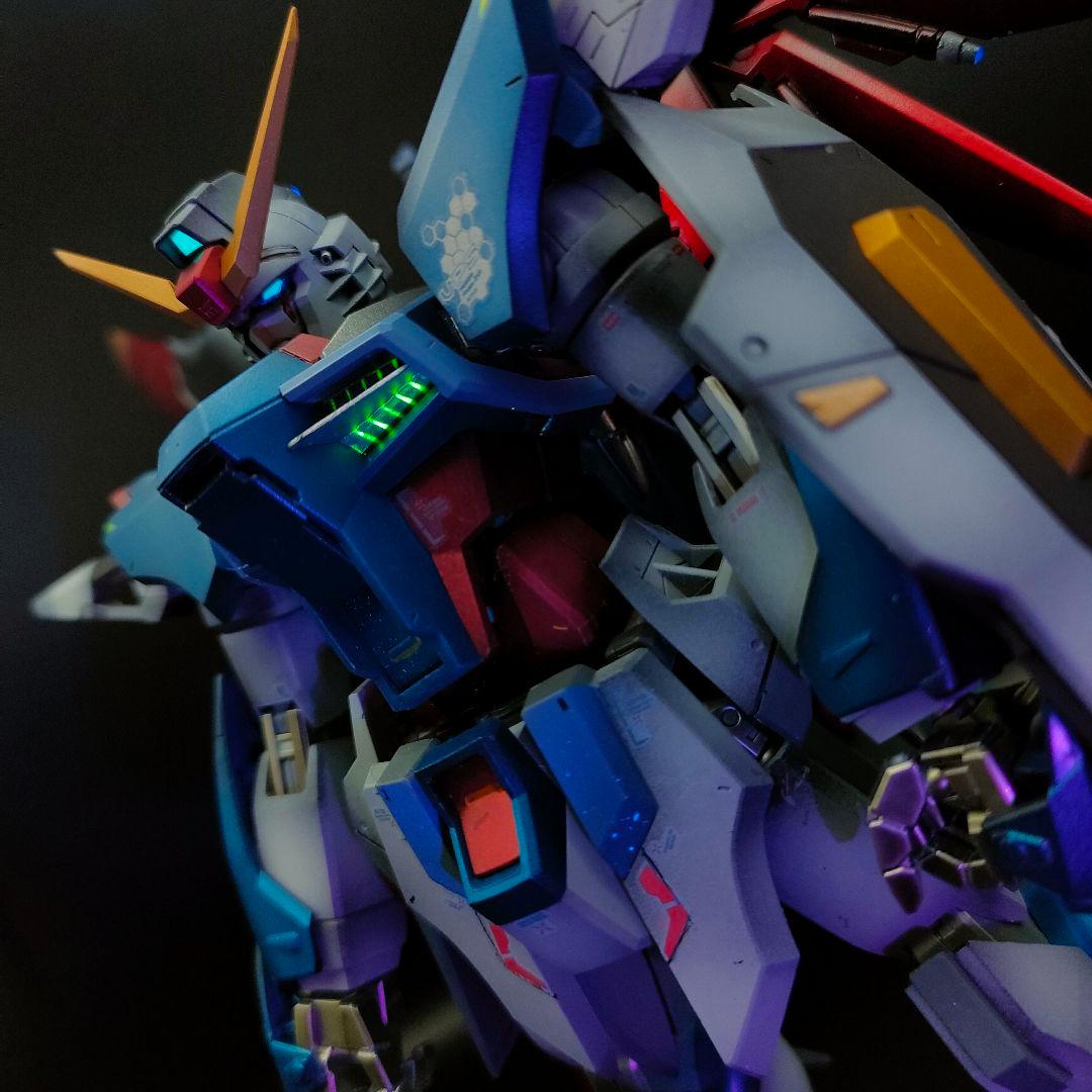 ガンダムSEED DESTINY　デスティニーガンダム　ガンプラMG 塗装完成品