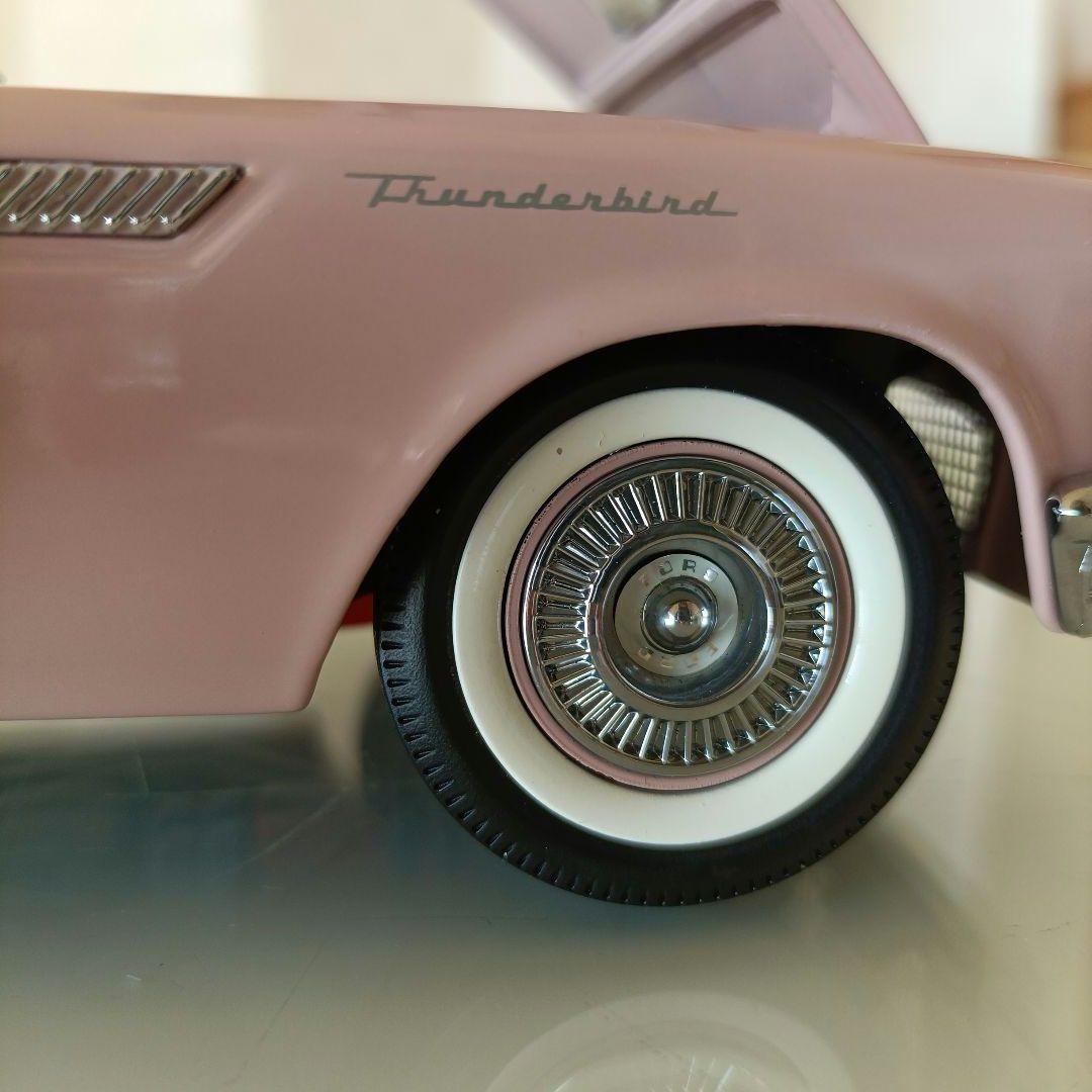 1957 フォード　サンダーバード