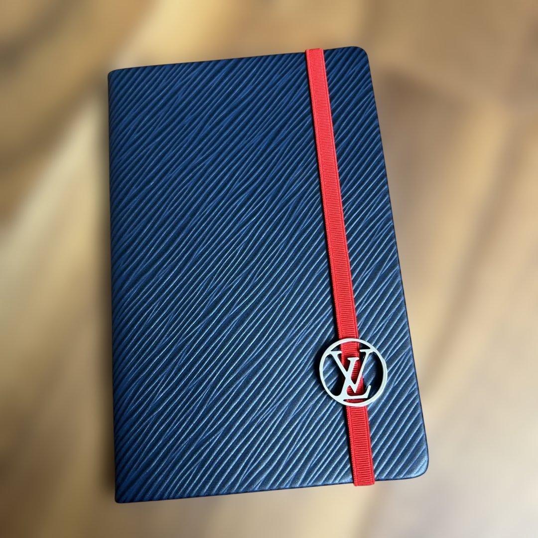 Louis Vuitton エピレザー ノート