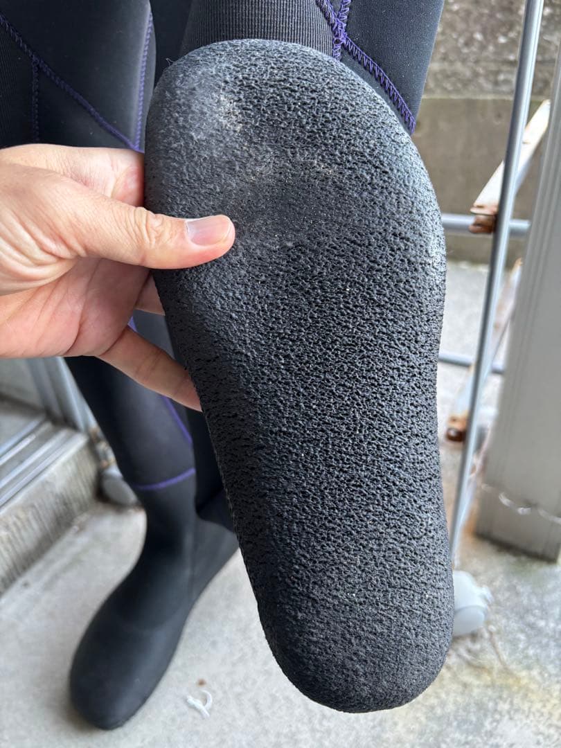 CYBER グレー/ブラック ウェットスーツ