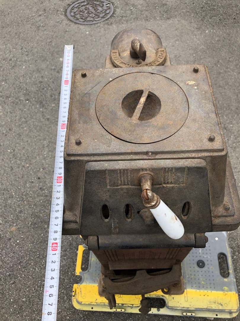 ストーブ フランス　鋳物 鉄製長野市引き取り限定