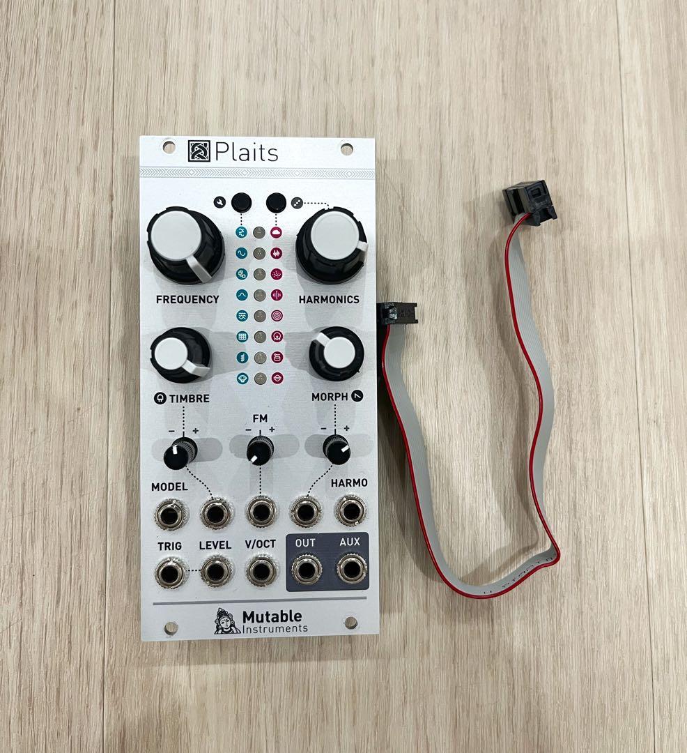 Mutable Instruments Plaits モジュラーシンセサイザー