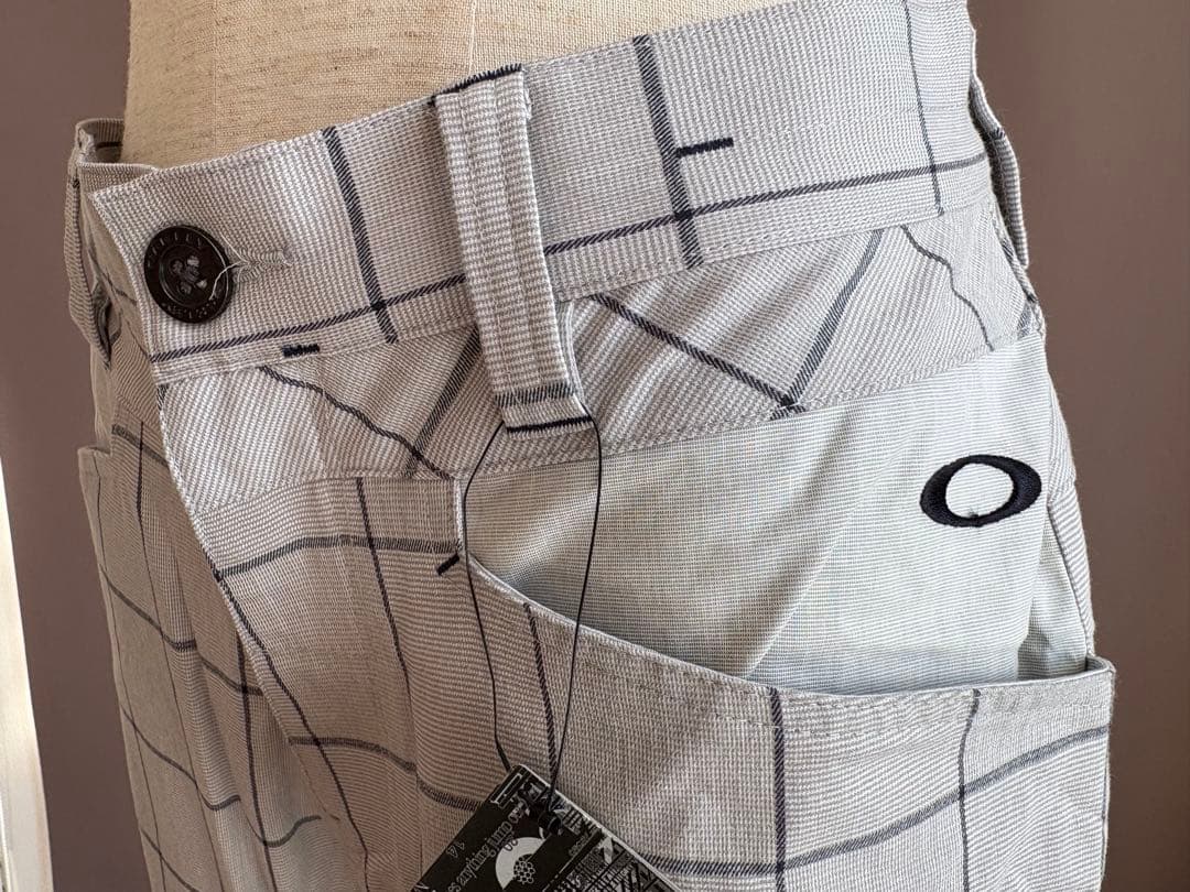 Oakley オークリーゴルフパンツグレー 32インチ新品