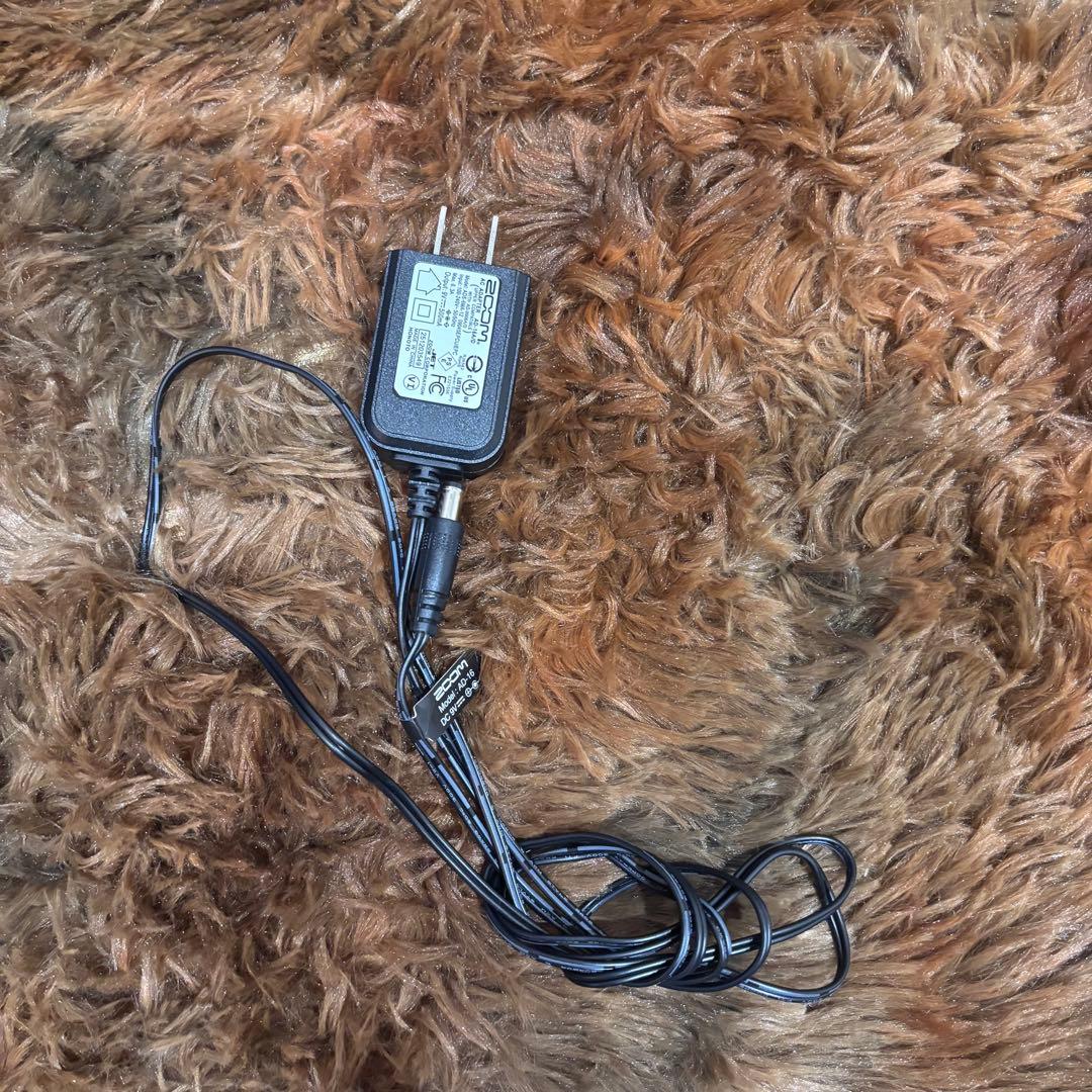 ZOOM G1X FOUR ギターエフェクター