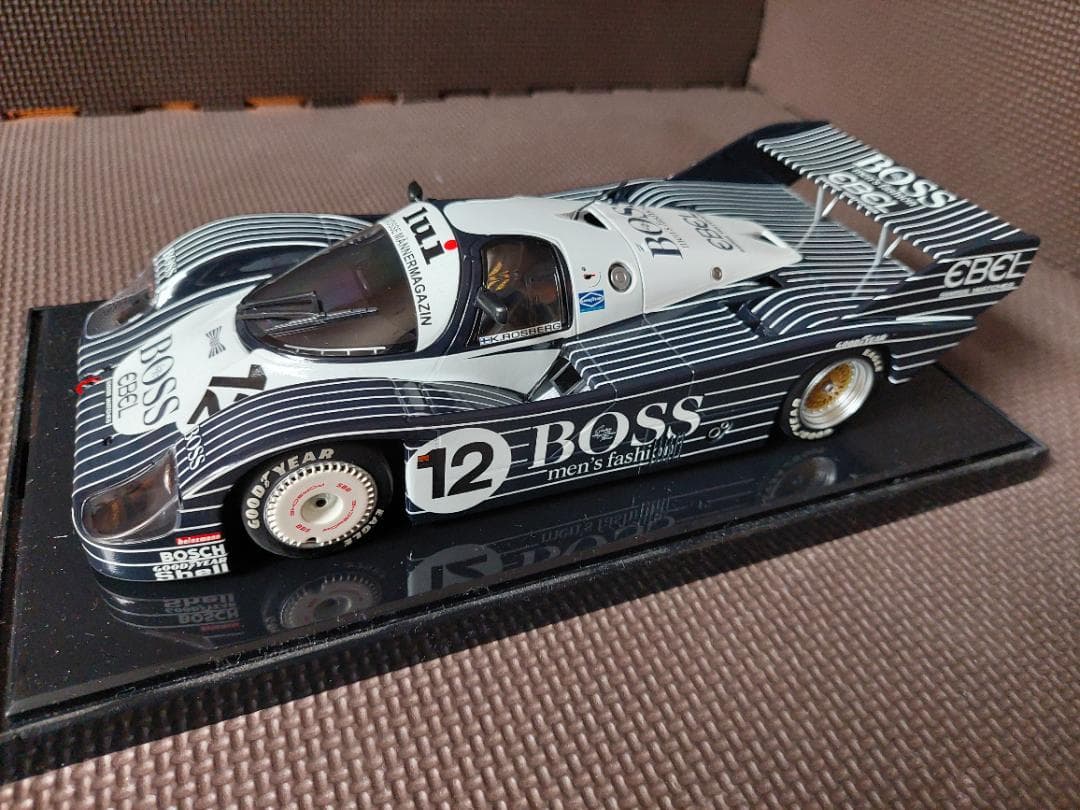 ミニチャンプス 1/18 ポルシェ 956 K #12 KREMER 1983
