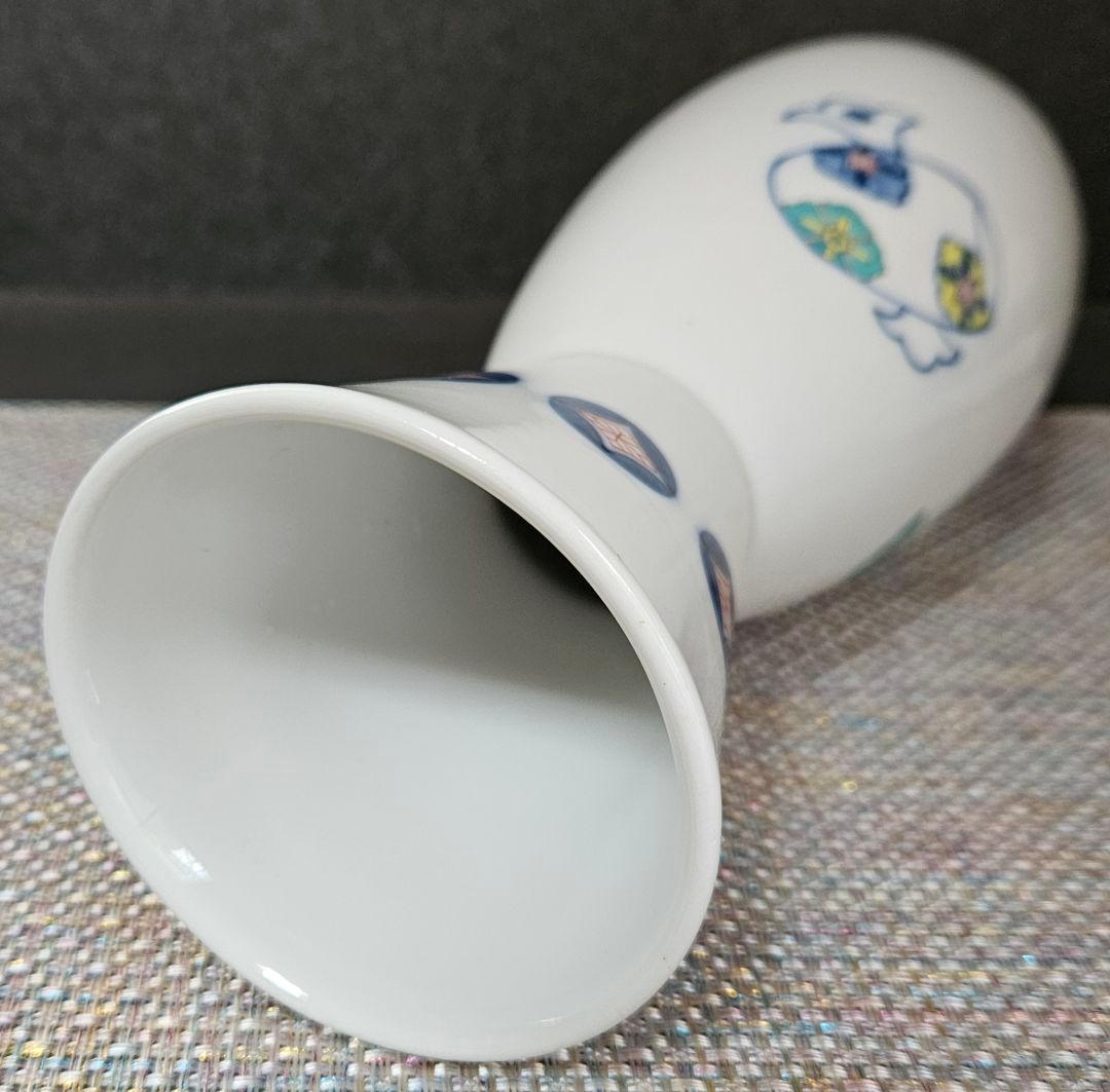 鍋島焼　色鍋島　鍋島御庭焼　名工　26代 市川光山作　桐文様　打出の小槌図　花瓶