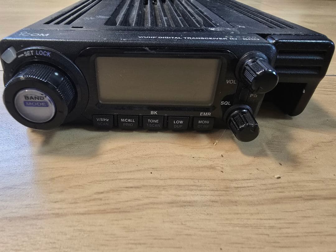 ICOM ID-880D デジタルトランシーバー 動作未確認