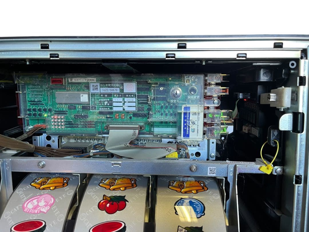 売切価格 パチスロ実機 キャッツアイ CAT'S EYE コレクション奪還作戦