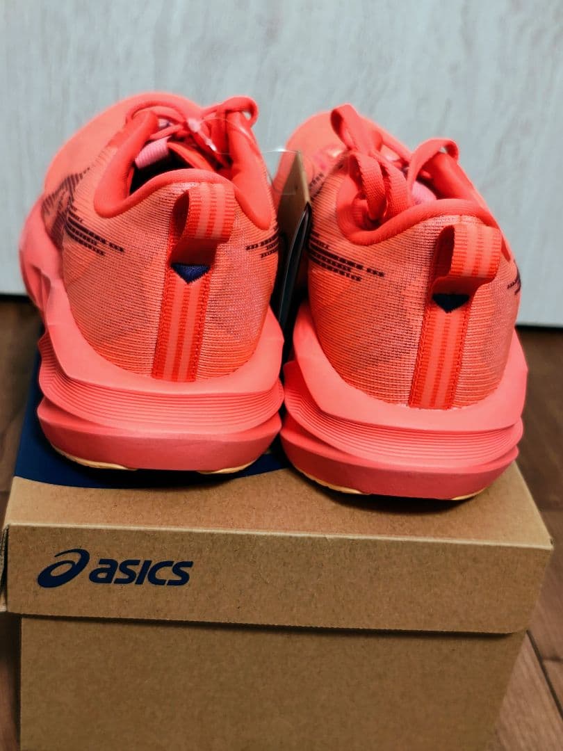 【新品未使用】ASICS（アシックス）NOVABLAST5 23.5cm