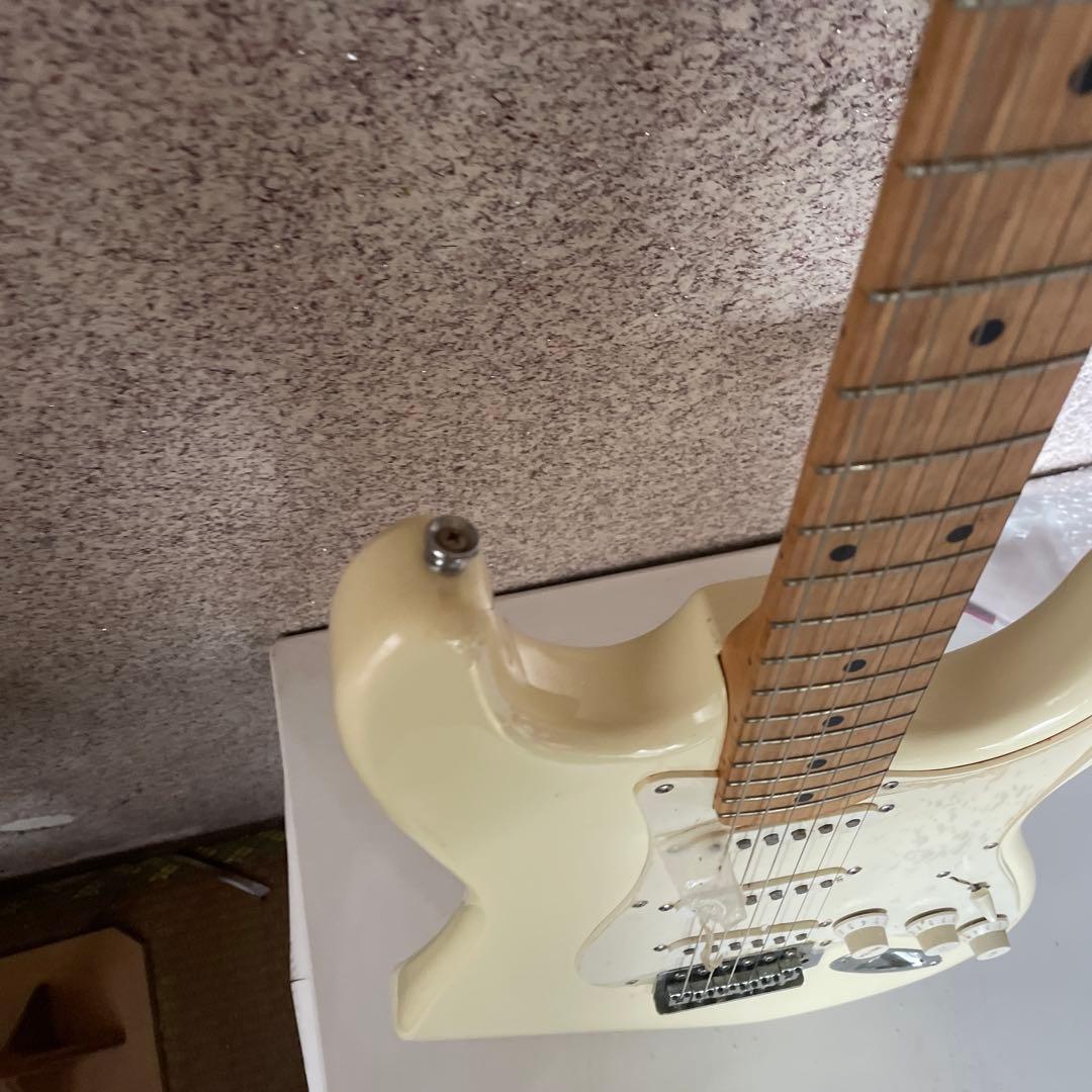 ギター Squier by Fender Stratocaster Affinity