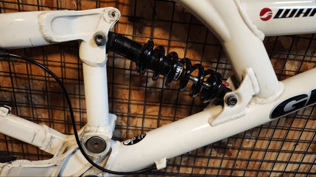 GIANT WARP DS1 フレーム　　16.5 42cm