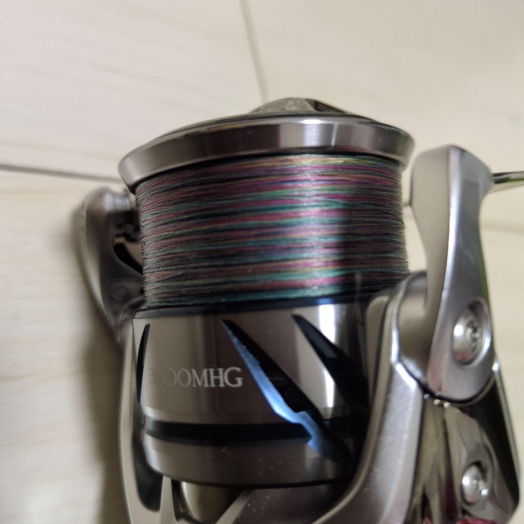 シマノ 23 STRADIC 3000MHG 　ゴメクサスハンドルノブ付き