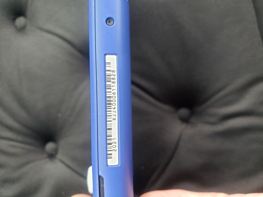 Nintendo Switch Lite 青 液晶ひび割れ