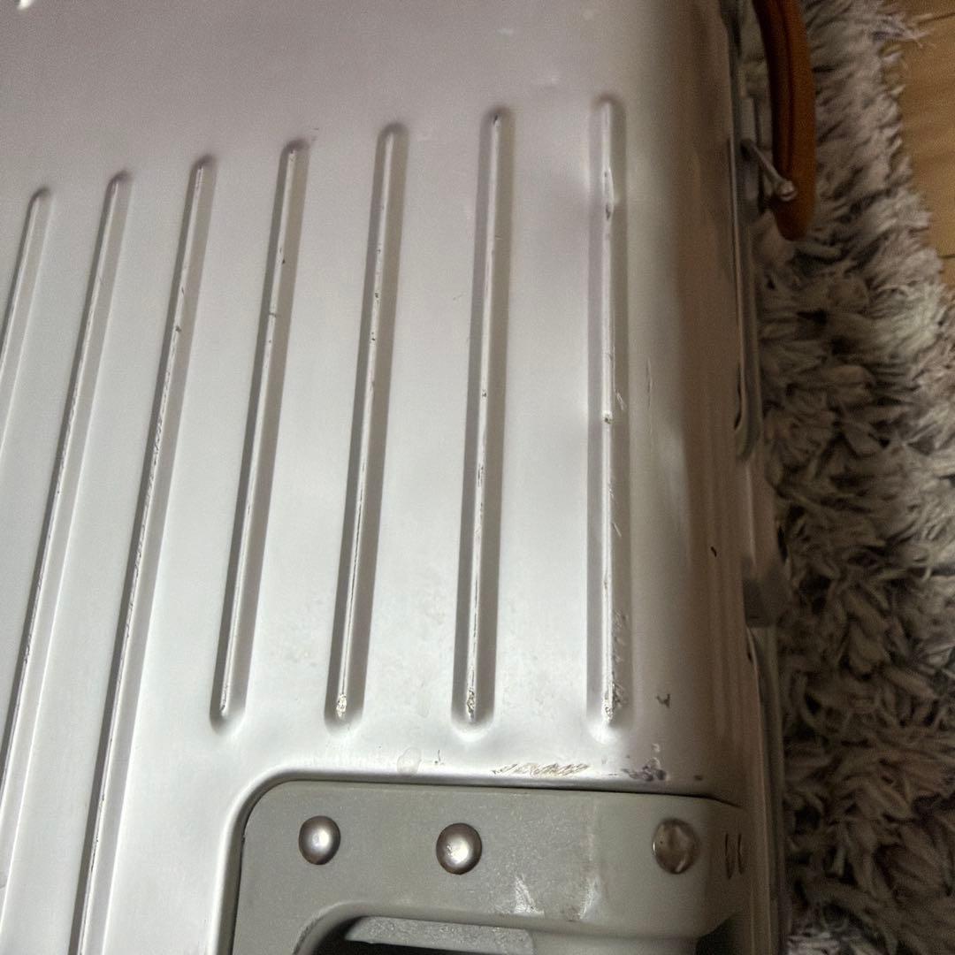 innovator イノベータースーツケース　96リットル