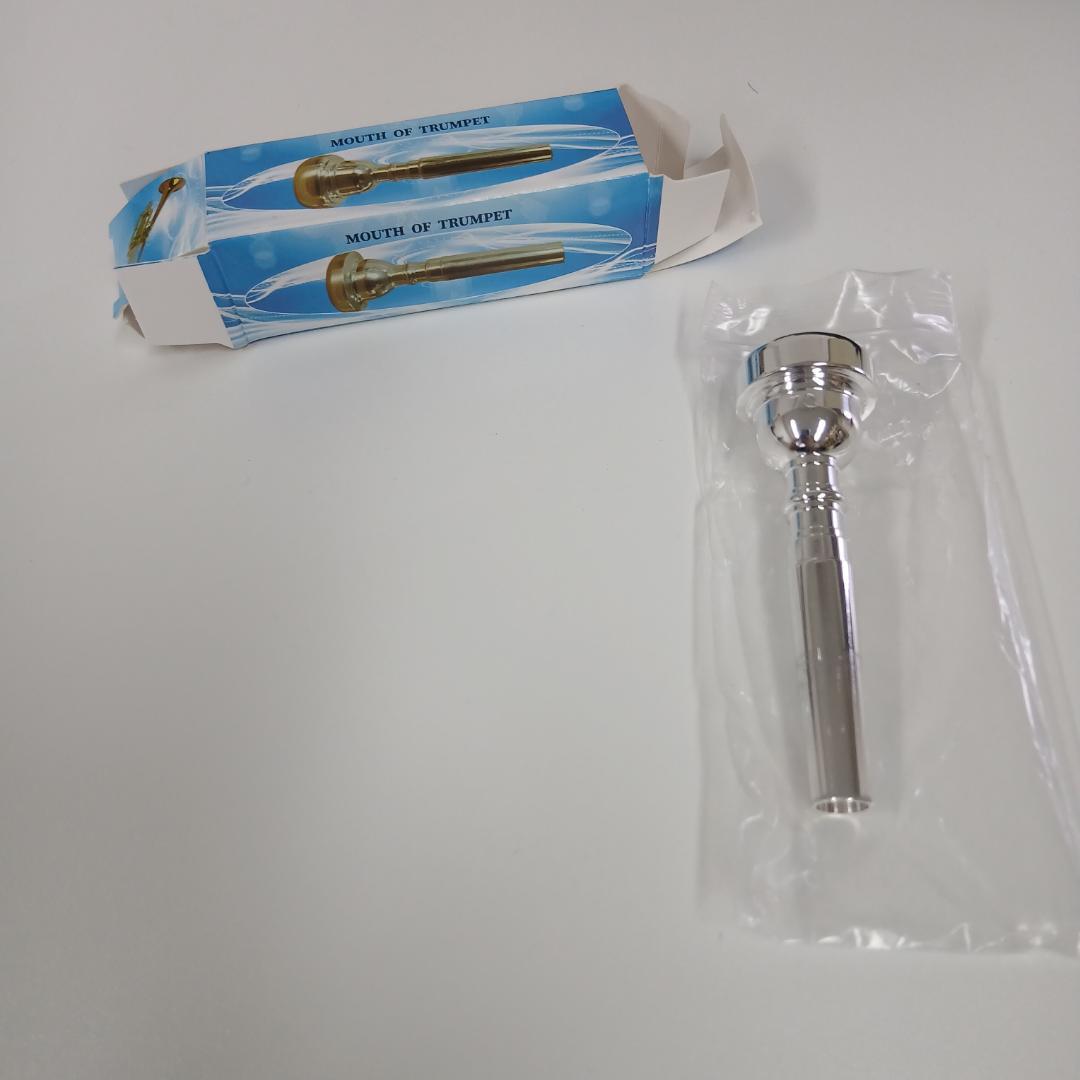 【ジャンク】シルバートランペット ケース付き