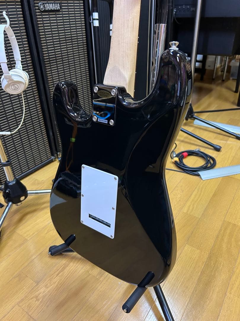 詳細不明ストラトタイプ【注意→Fender製ではありません】