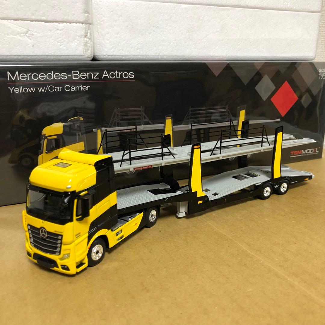 MINI GT　メルセデスベンツ アクトロス　イエロー w/ カー キャリアー