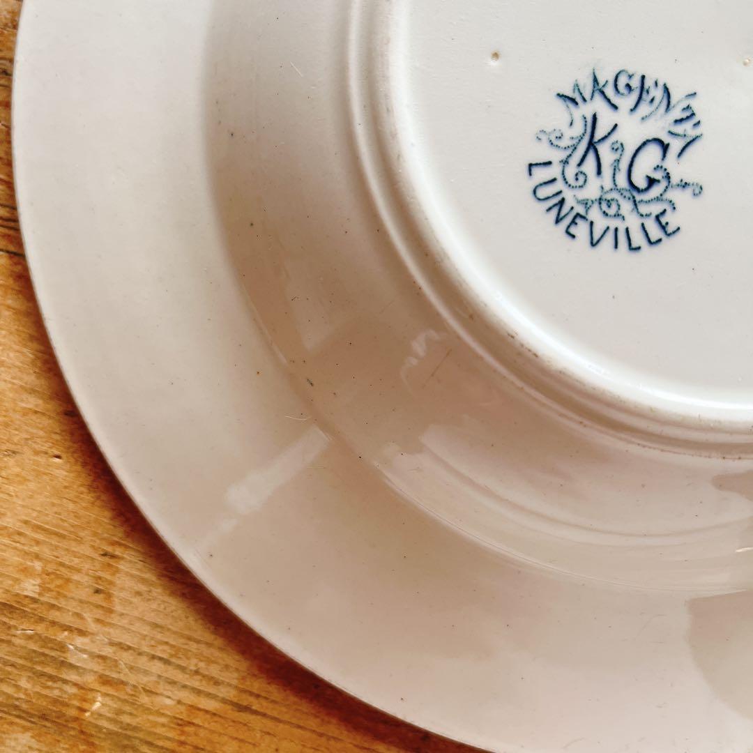 リュネビルK&G 美しい花柄のスーププレート