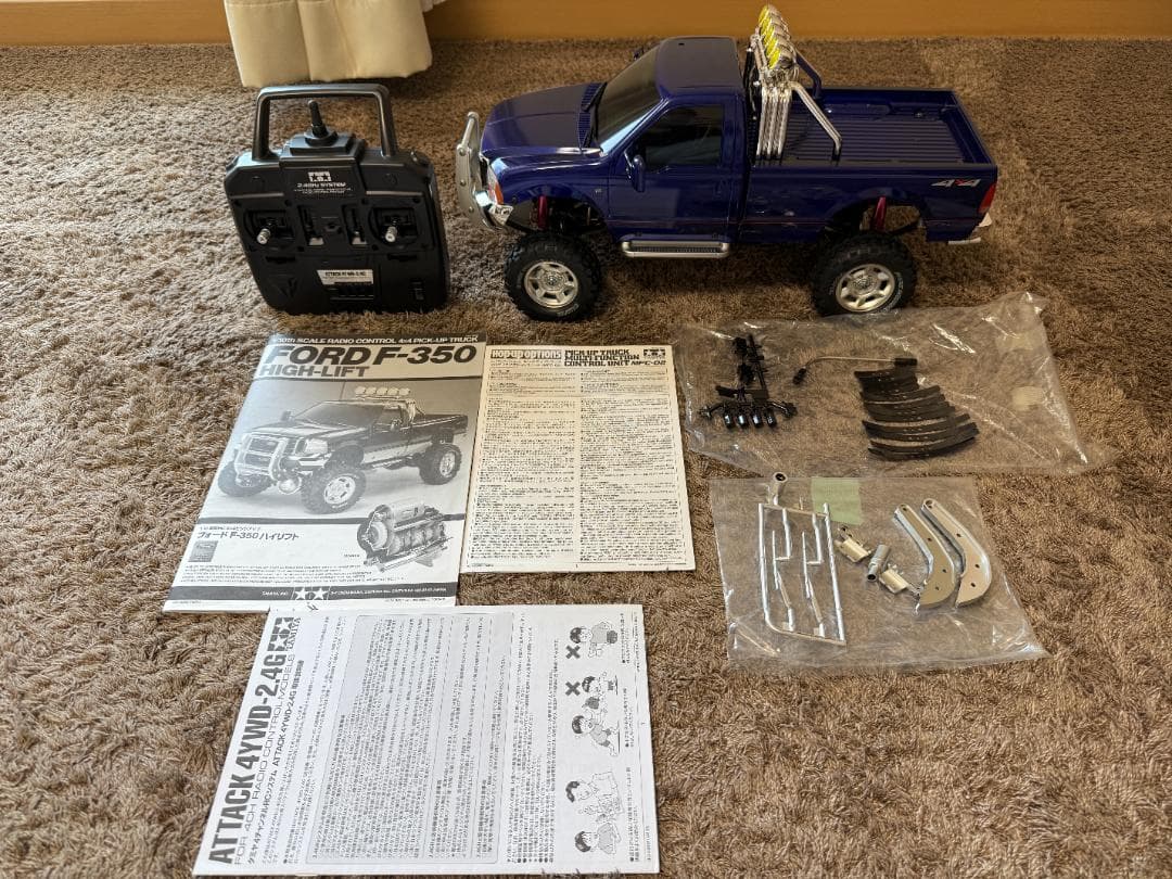 タミヤ 1/10 フォードF-350ハイリフト(フルオペ)バッテリー、充電器付き