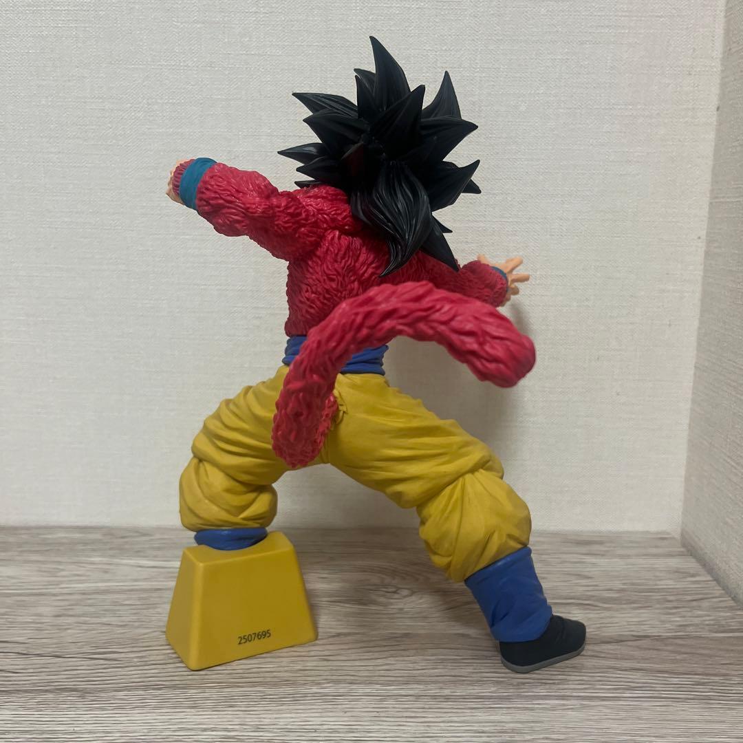 BWFC SMSP 超サイヤ人4孫悟空 フィギュア