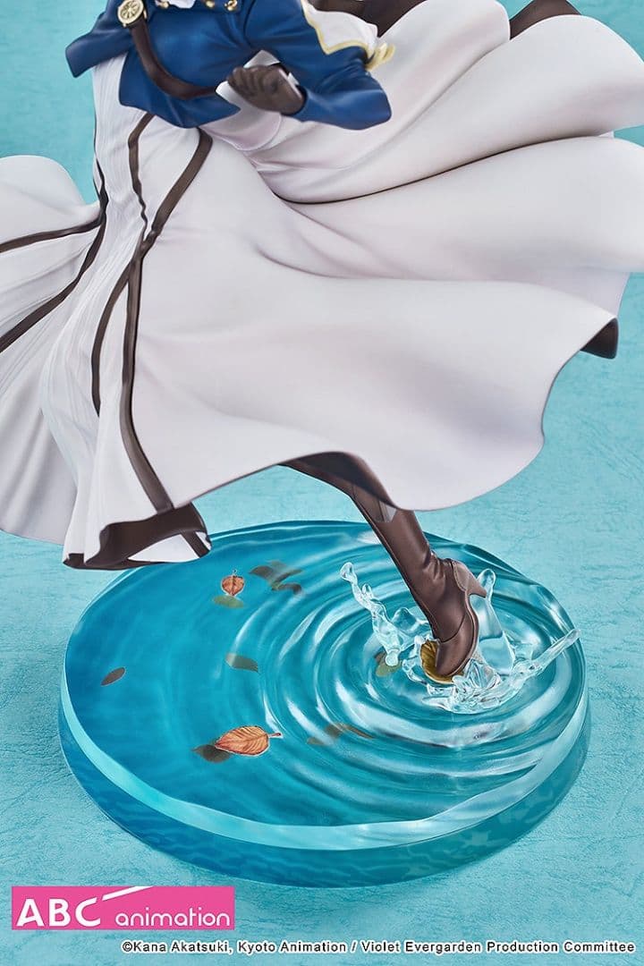 ヴァイオレットエヴァーガーデン&専用展示ケース☆日本未発売