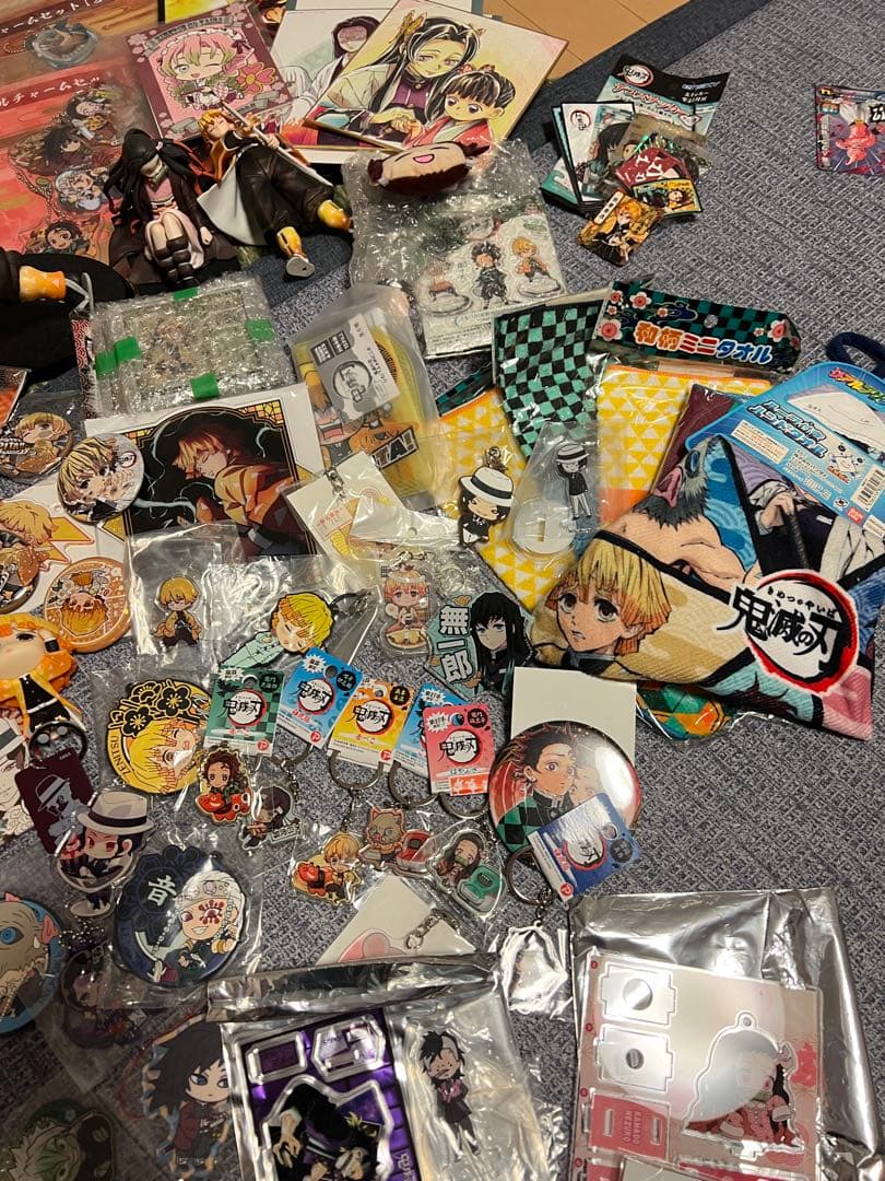 鬼滅の刃　まとめ売　おまけ付　劇場版　冨岡義勇　我妻善逸　時透無一郎　猗窩座