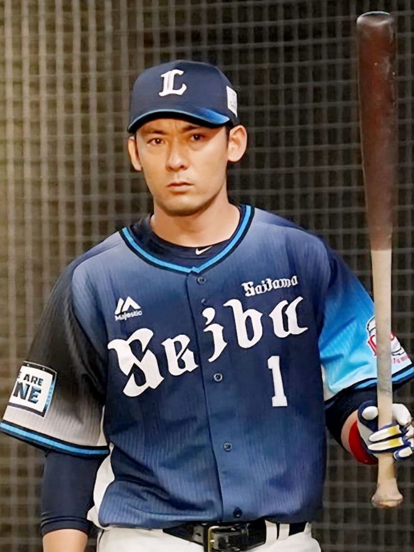 栗山巧1★埼玉西武ライオンズ・ビジターユニフォーム★ Lサイズ★2026年引退