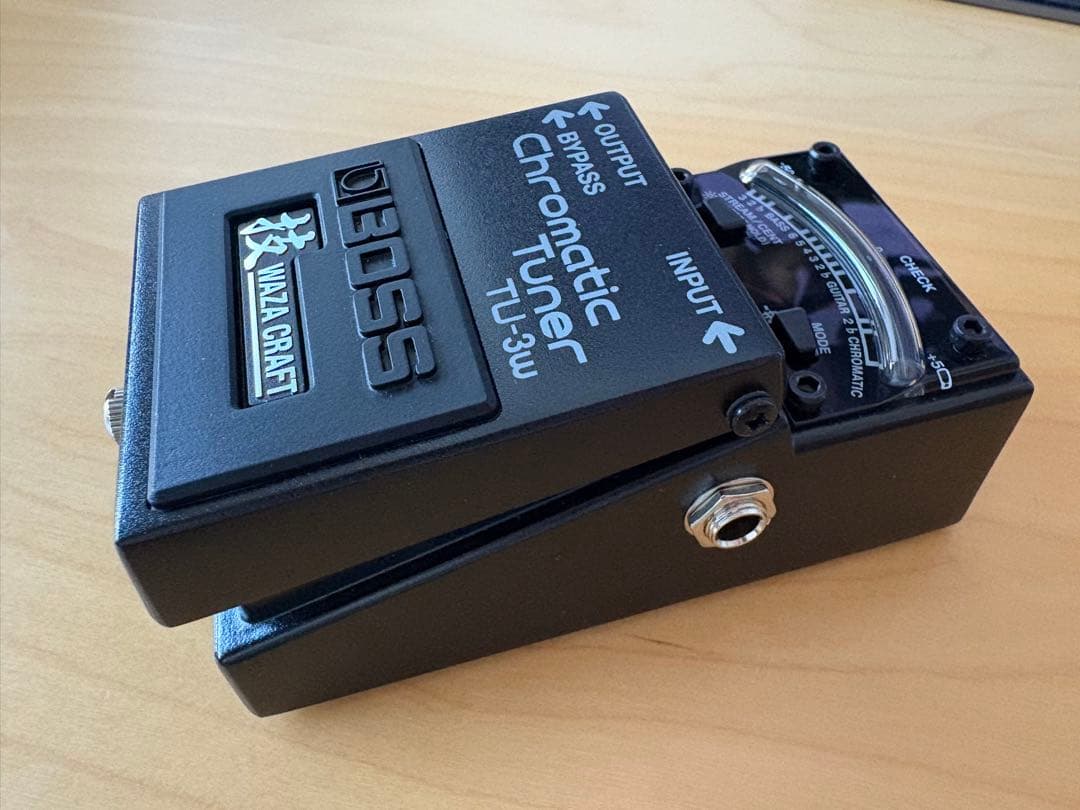 BOSS TU-3w ペダルチューナー