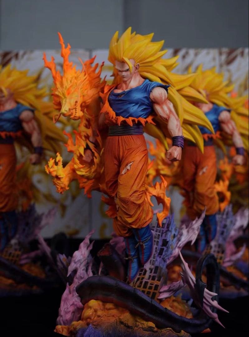 孫悟空　スーパーサイヤ人3　フィギュア　ドラゴンボール　ガレージキット