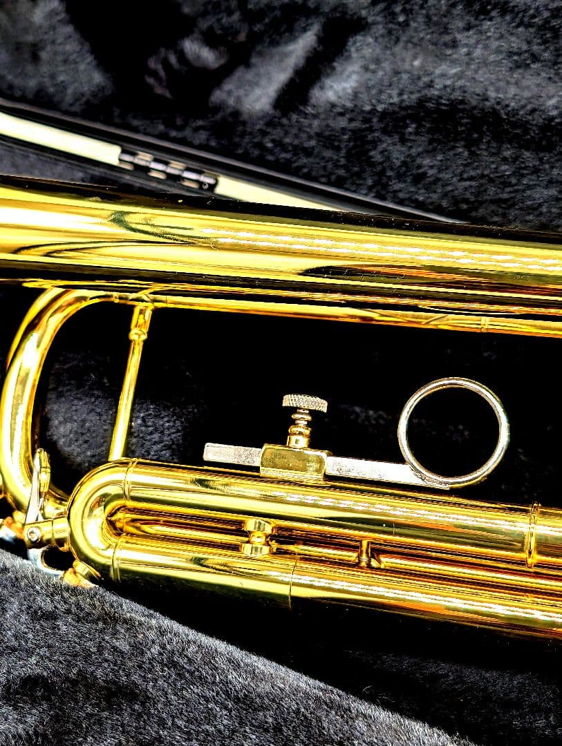 1/19迄限定●Bach TR-600 トランペット本体 ケース付メンテナンス済