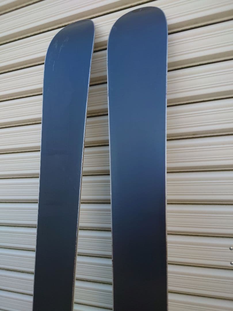 ジュニア　スキー板　K2 136cm ロッカー　調整可ビンディング