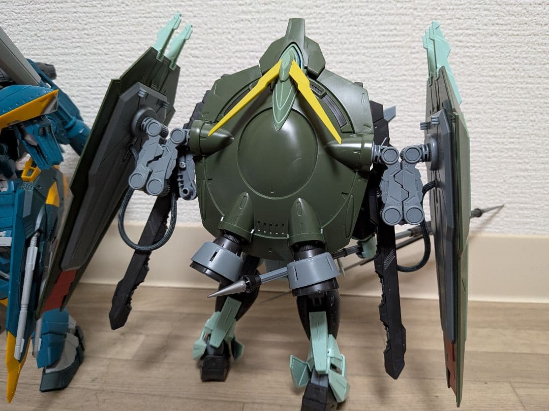 1/100 フルメカニクス　カラミティ・レイダー・フォビドゥン　完成品３体セット