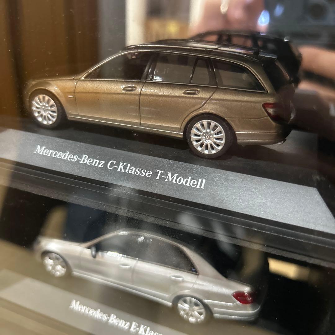 メルセデス・ベンツ 正規品　ミニカー　純正　1/43　ディスプレイケース