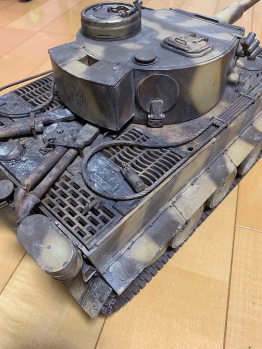 タミヤ1/16RC ドイツ重戦車 タイガーI