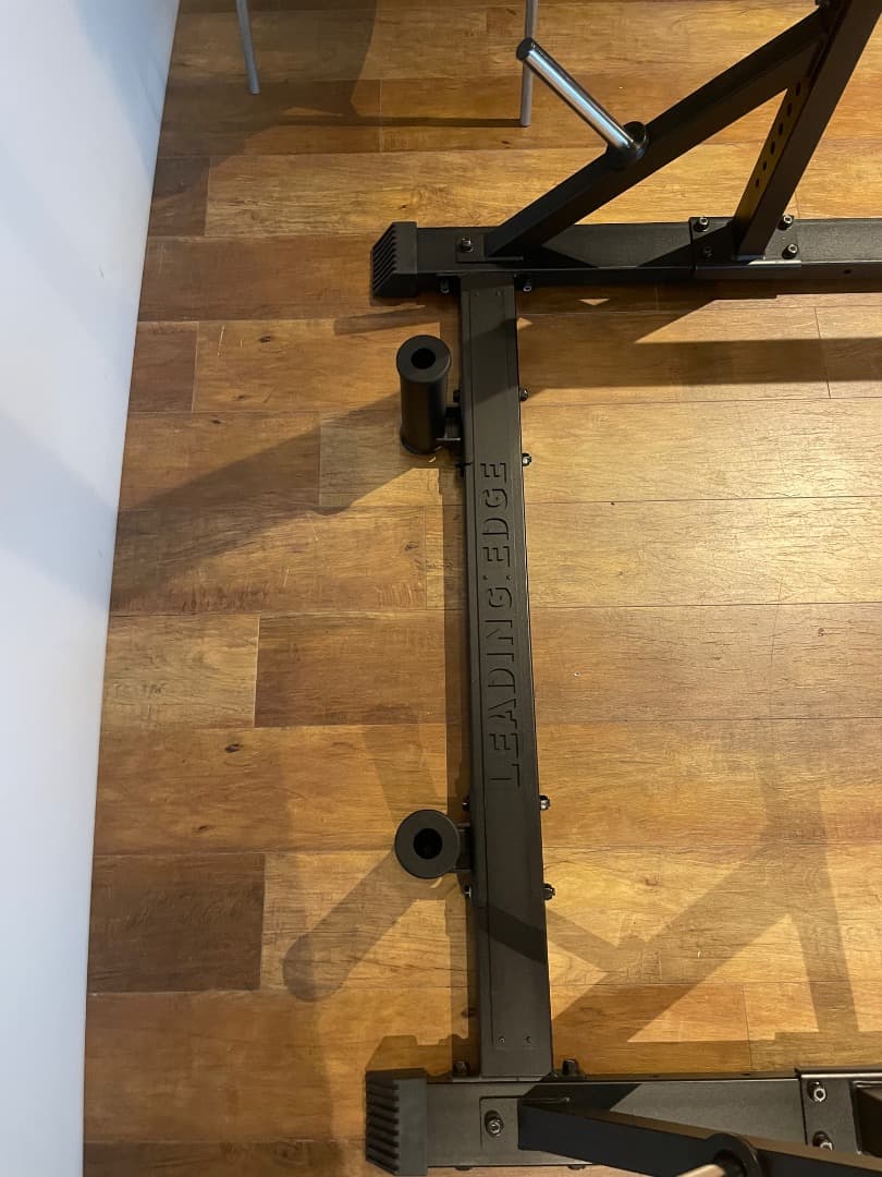 リーディングエッジ　ハーフラックLE-HR100