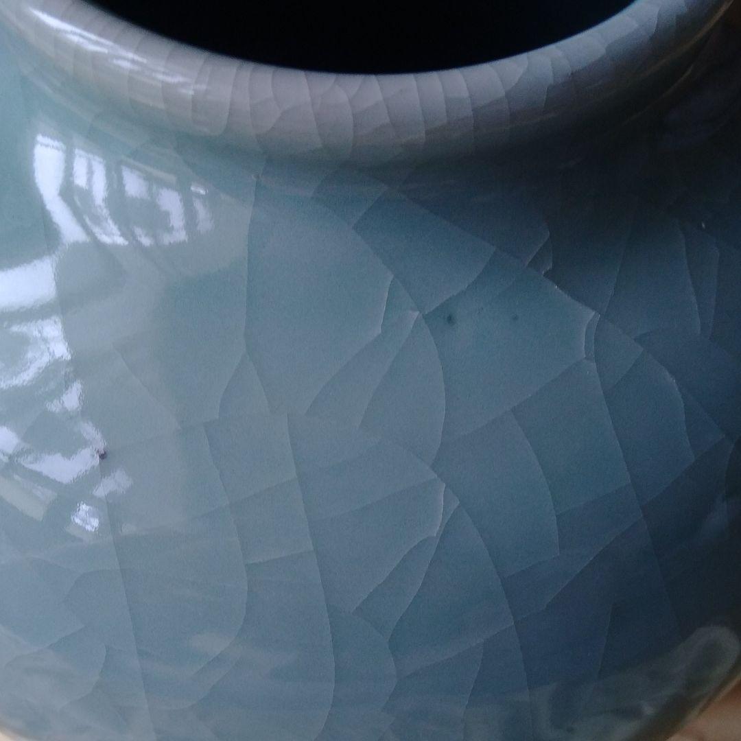 裂文青磁　壺　　元昇窯