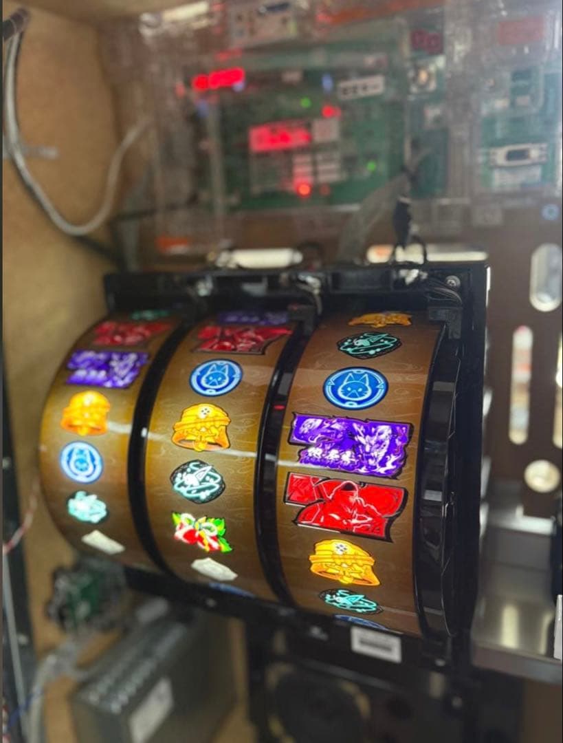 MONSTER HUNTER RISE スロットマシン 現地引き取り限定