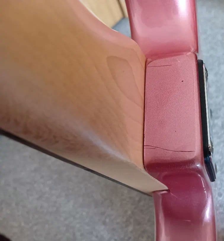 Bacchus Universe Series 4弦エレキベース