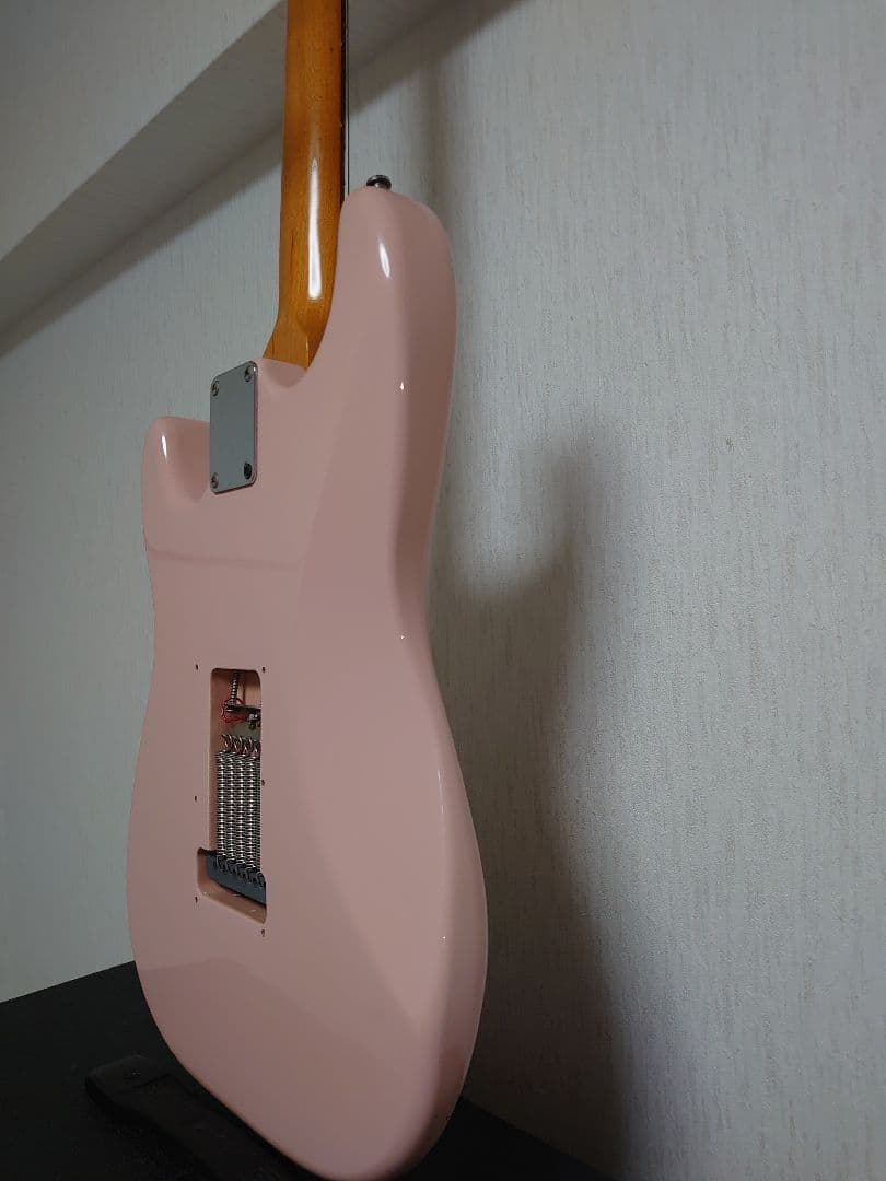 シェルピンクのストラトキャスター（フェンダーメキシコ）