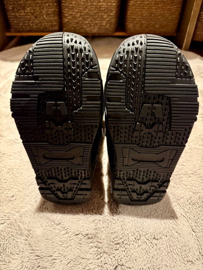 『極美品』kissmark スノボブーツ ブラック 27cm